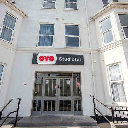 Oyo Studiotel Gy - Modern Hotel Apartments Great Yarmouth Exterior foto