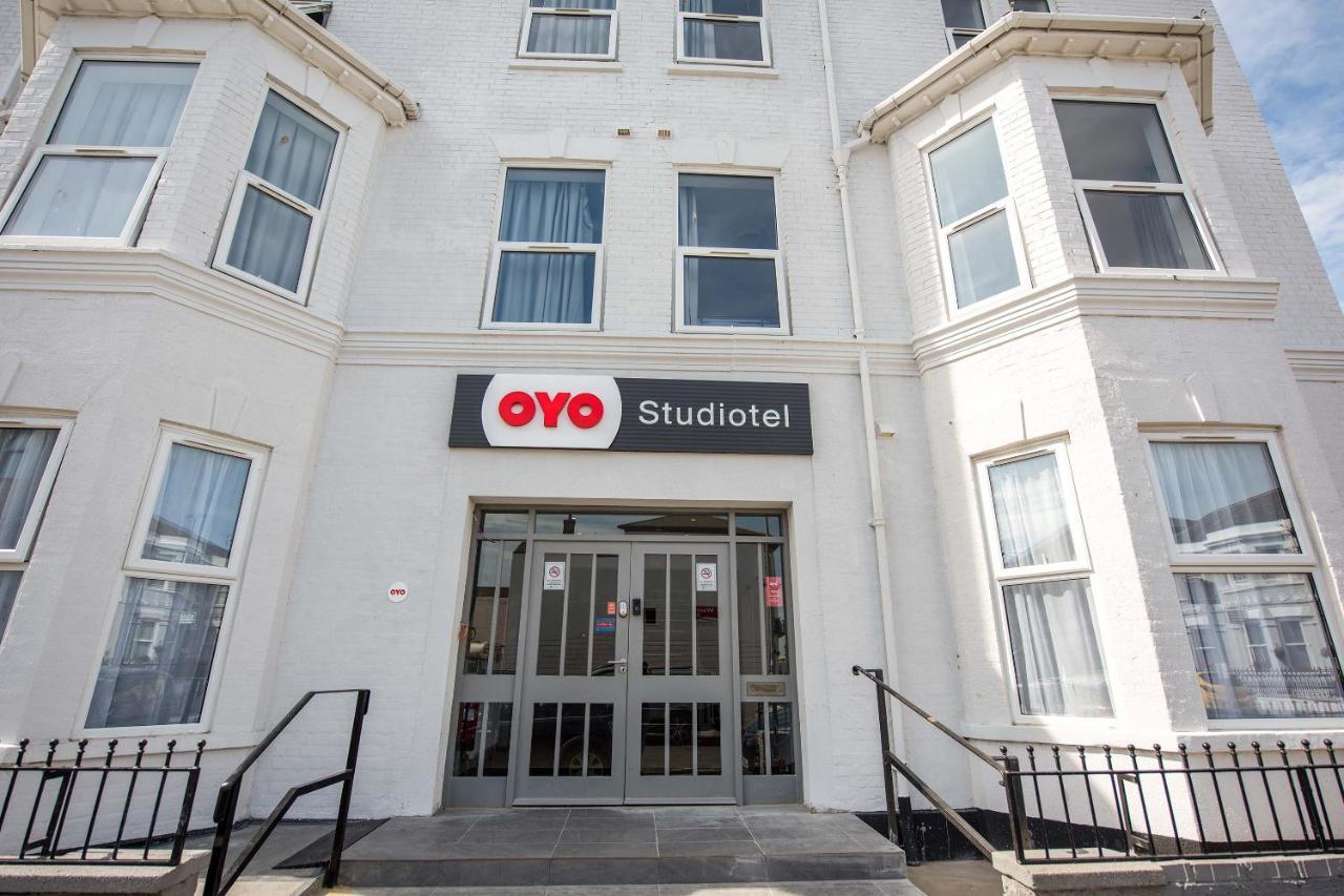 Oyo Studiotel Gy - Modern Hotel Apartments Great Yarmouth Exterior foto