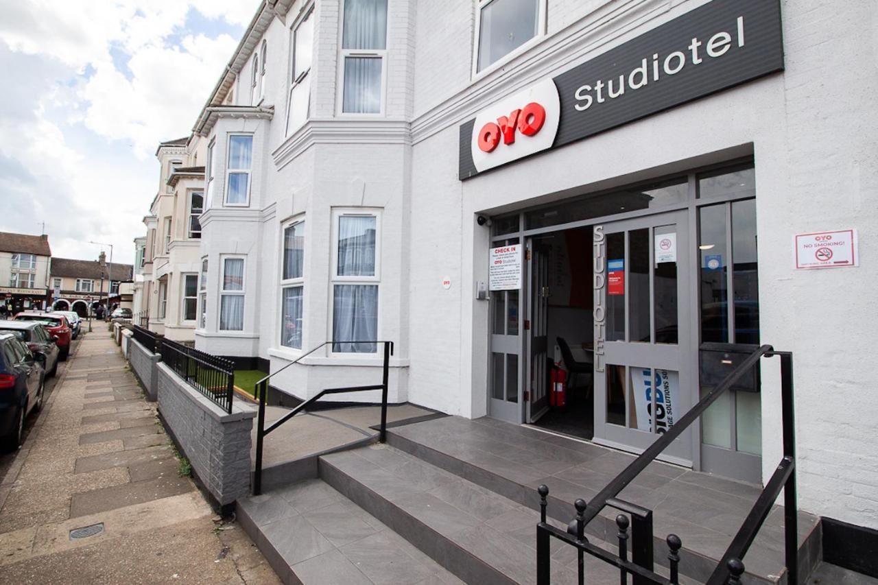 Oyo Studiotel Gy - Modern Hotel Apartments Great Yarmouth Exterior foto